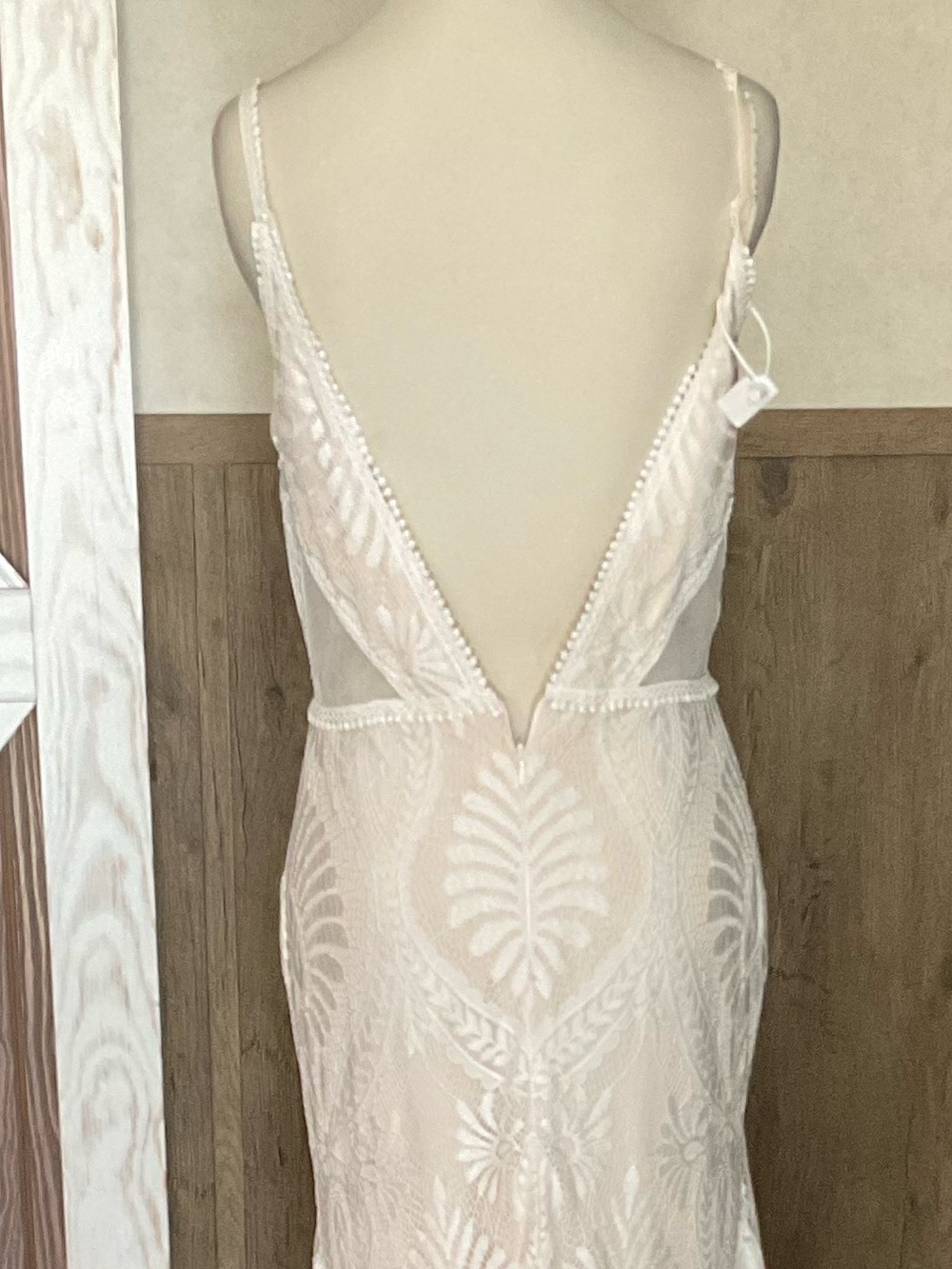 Boho Lace Wedding Dress Ivory Beach Bridal Gown Plunge V Backless Train, Size 8 - Picture 5 of 9